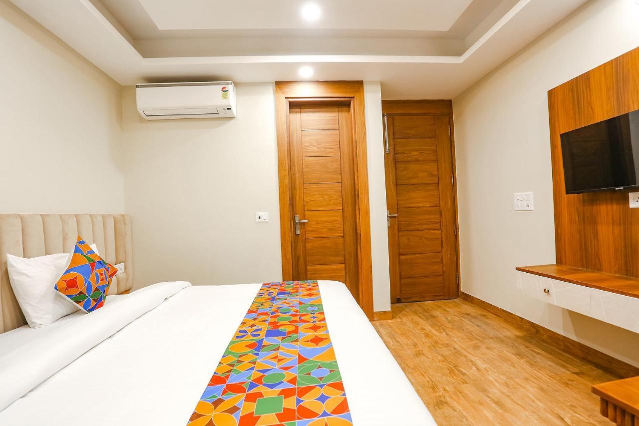 Fabhotel Raahi Retreat Gurgaon Zewnętrze zdjęcie